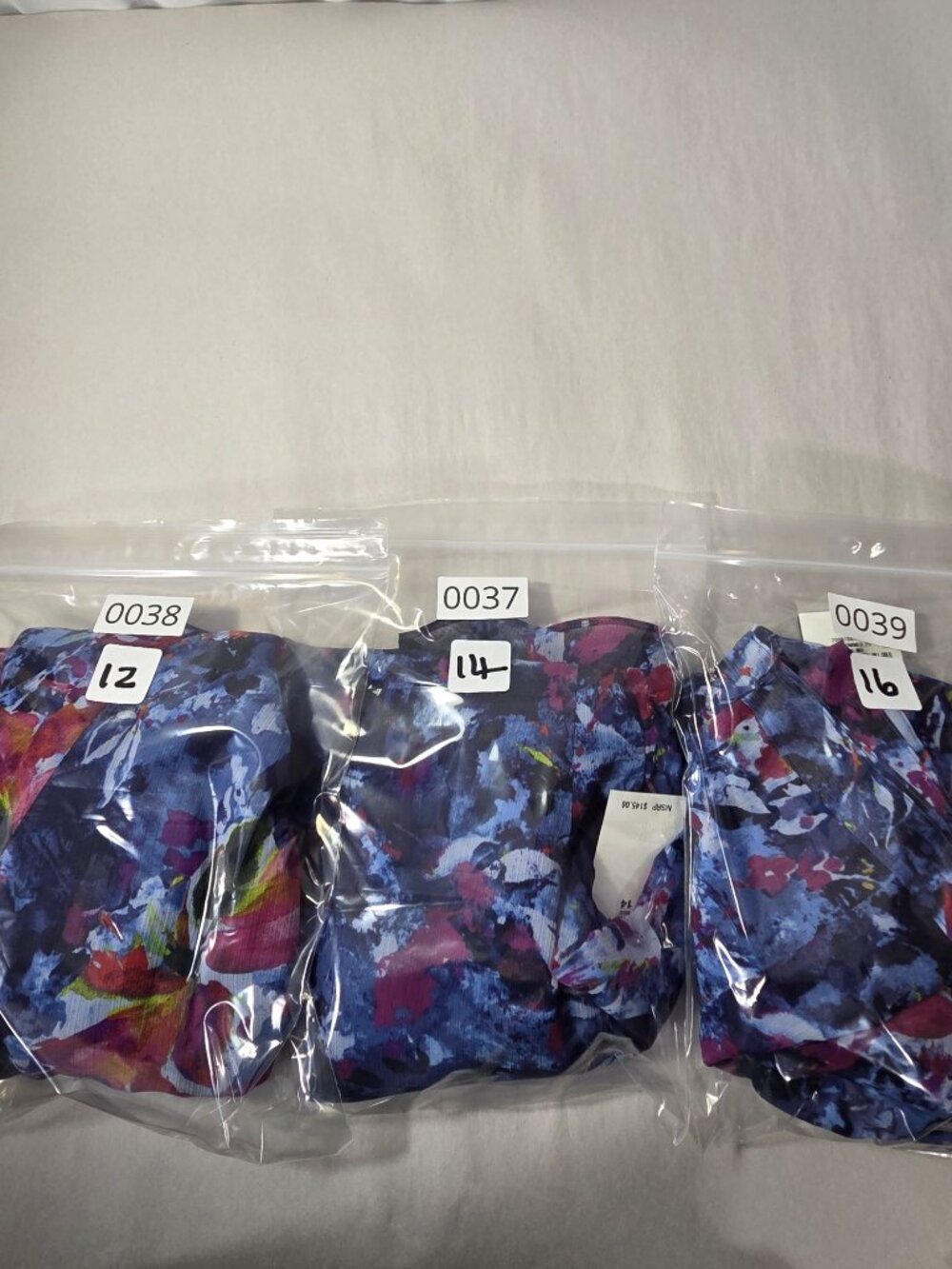 Lauren Ralph Lauren Floral Print Crinkle Georgette Miniskirt - Picture 5 of 6